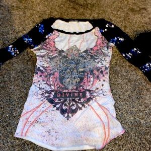 Angel and diamond T-shirt, small